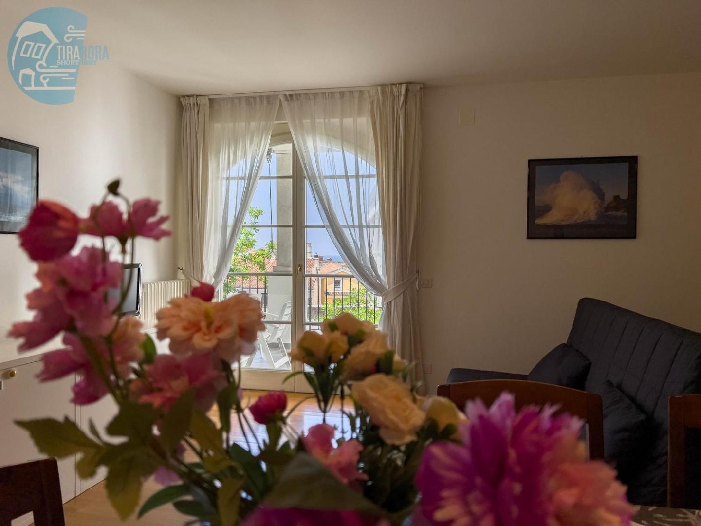 Cattedrale 5 Tirabora Short Rent Διαμέρισμα Τεργέστη Εξωτερικό φωτογραφία