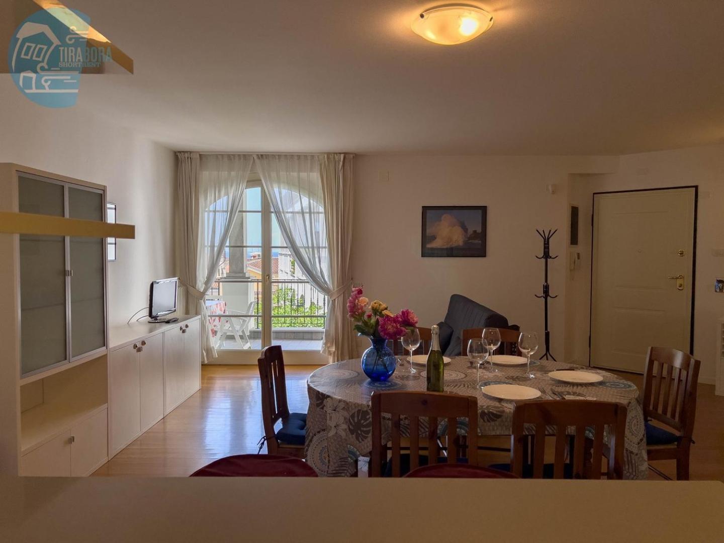 Cattedrale 5 Tirabora Short Rent Διαμέρισμα Τεργέστη Εξωτερικό φωτογραφία