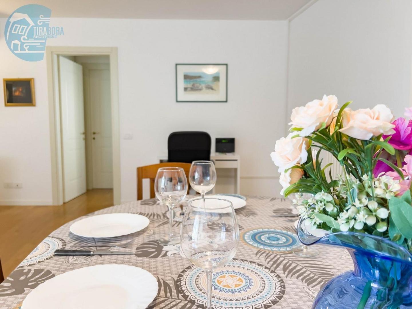 Cattedrale 5 Tirabora Short Rent Διαμέρισμα Τεργέστη Εξωτερικό φωτογραφία