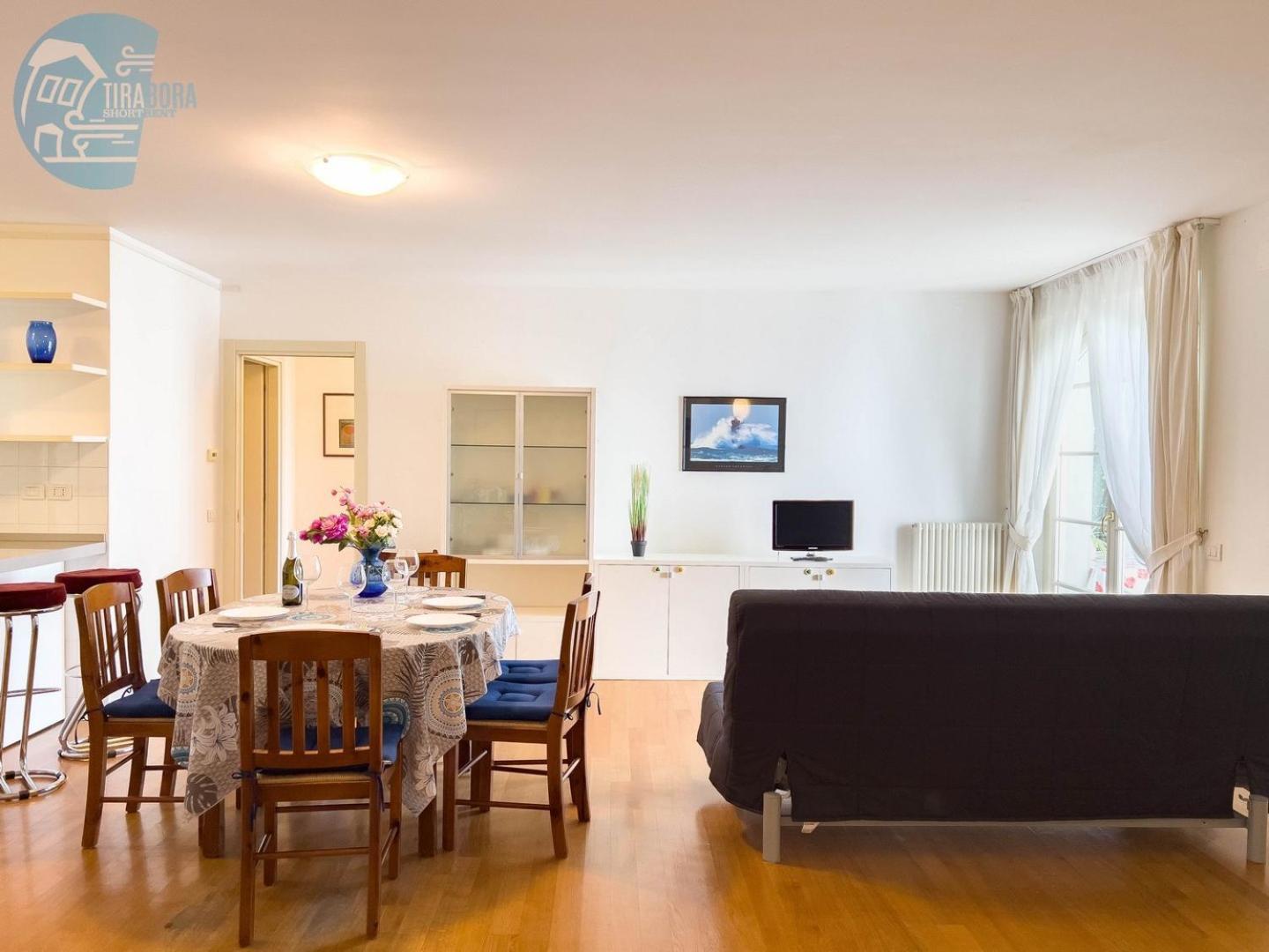 Cattedrale 5 Tirabora Short Rent Διαμέρισμα Τεργέστη Εξωτερικό φωτογραφία